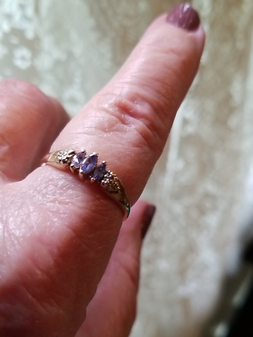 10K gold ring with Tanzanite stones